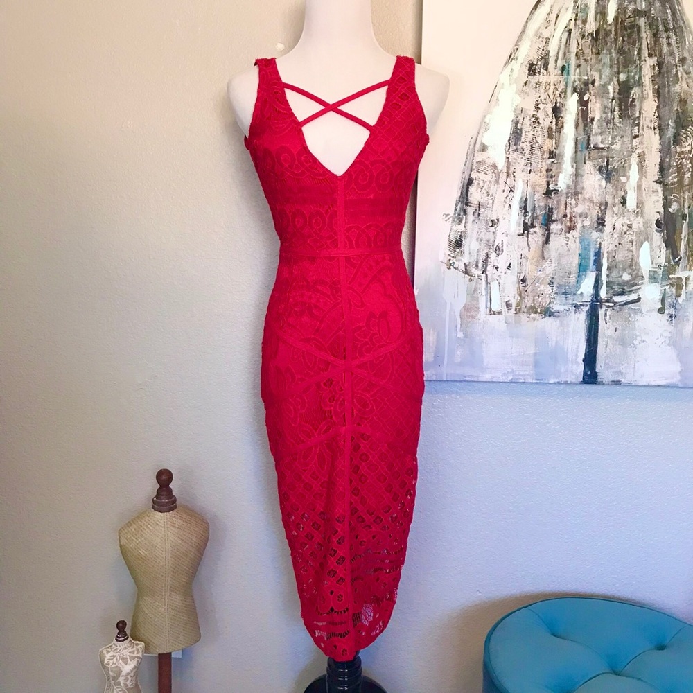 MISSGUIDED Red Hot Lace Midi Dress 00447